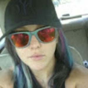 Meet your Posher, Lea